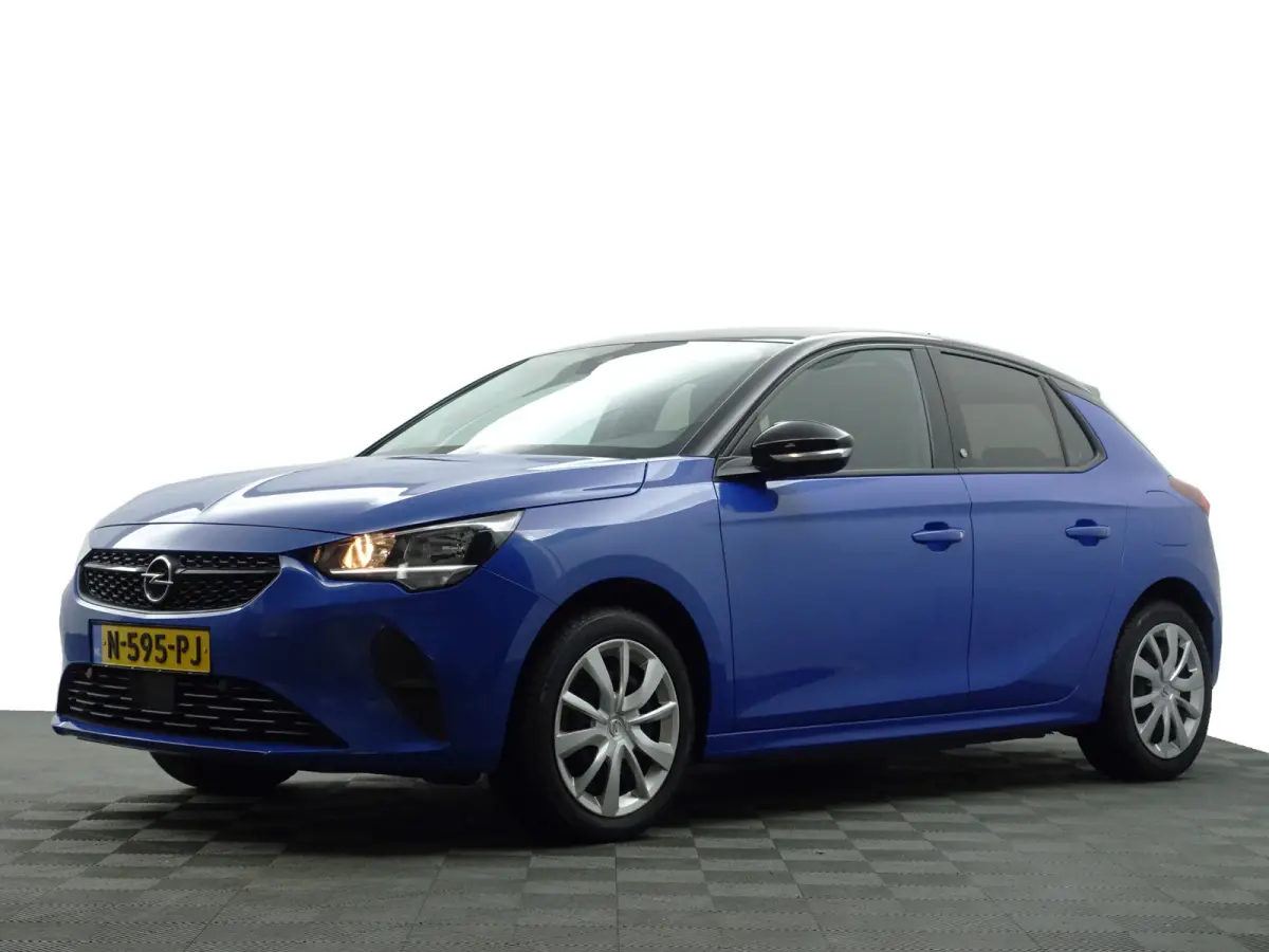 Ultimate 50 kWh Aut- Two Tone, Park Assist, Lane Assist, Dynamic Select, Virtual Cockpit, Clima