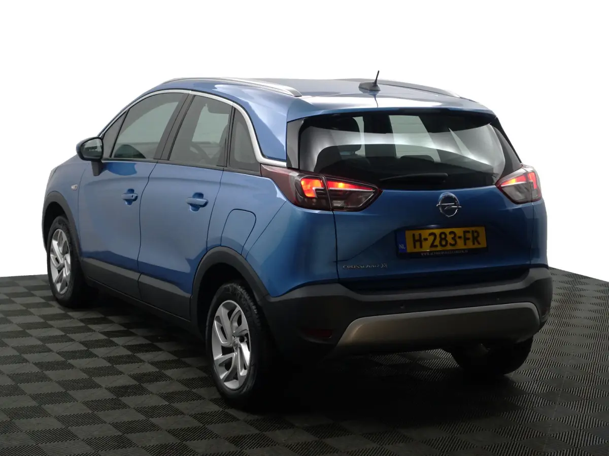1.2 Turbo Innovation Aut- Carplay, Android Auto, Park Assist, Lane Assist, Navigatie, Xenon Led