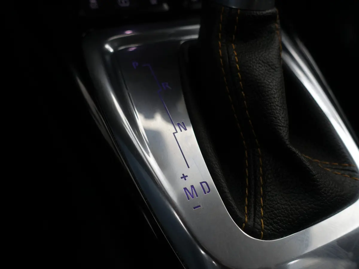 1.2 Turbo Innovation Aut- Carplay, Android Auto, Park Assist, Lane Assist, Navigatie, Xenon Led