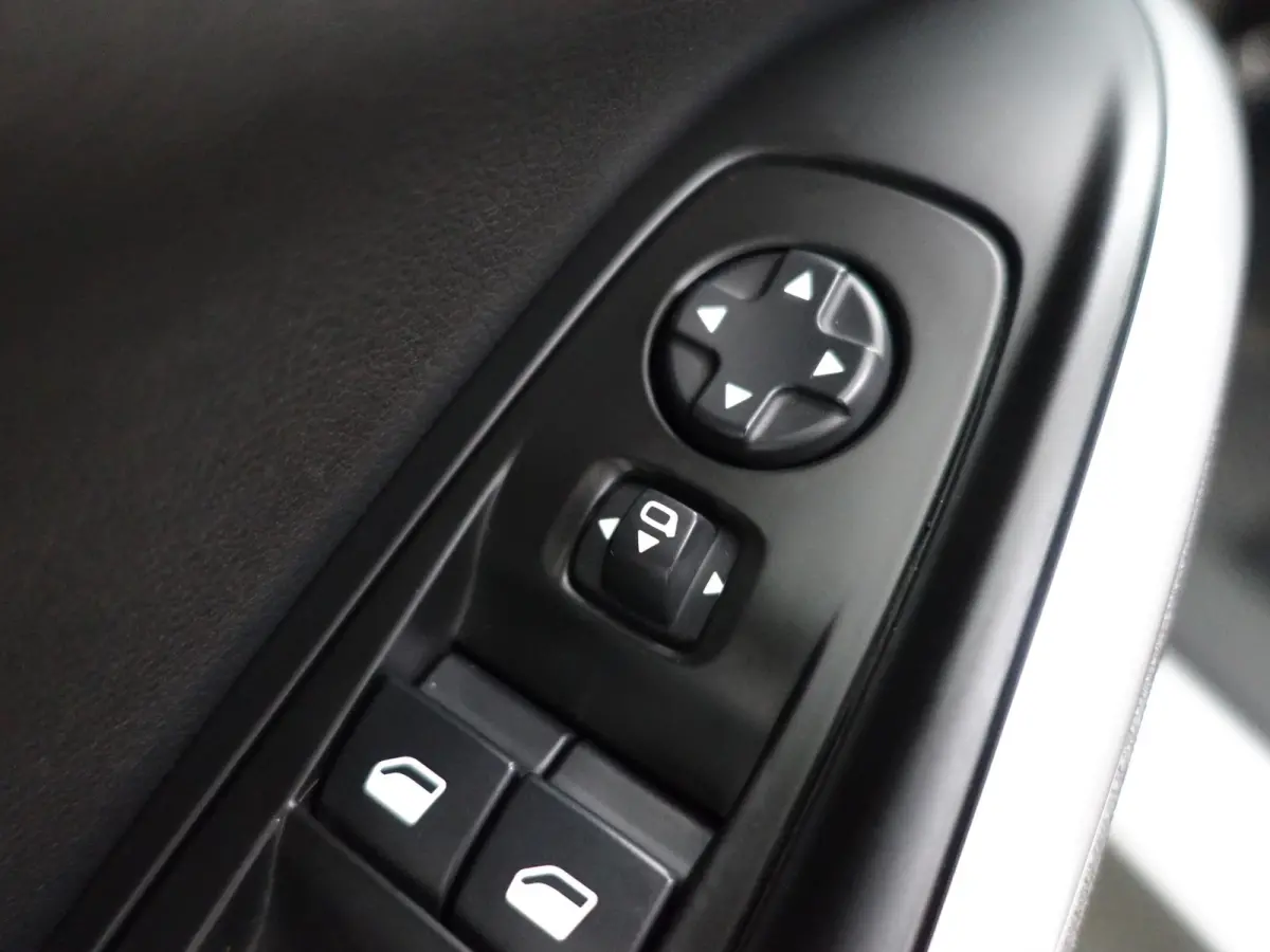 1.6 Turbo Plug-In Hybrid 4x4 GSe- Two Tone, Carplay, Android Auto, 360 Camera, Standkachel, Lane Assist