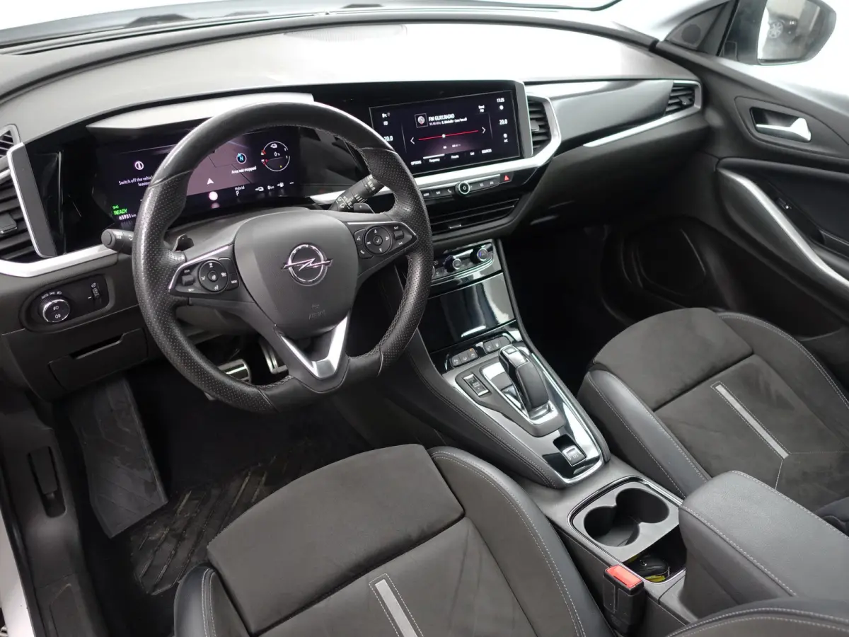 1.6 Turbo Plug-In Hybrid 4x4 GSe- Two Tone, Carplay, Android Auto, 360 Camera, Standkachel, Lane Assist