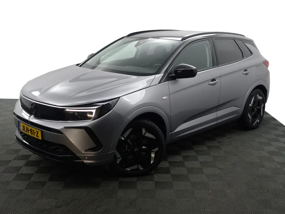 1.6 Turbo Plug-In Hybrid 4x4 GSe- Two Tone, Carplay, Android Auto, 360 Camera, Standkachel, Lane Assist