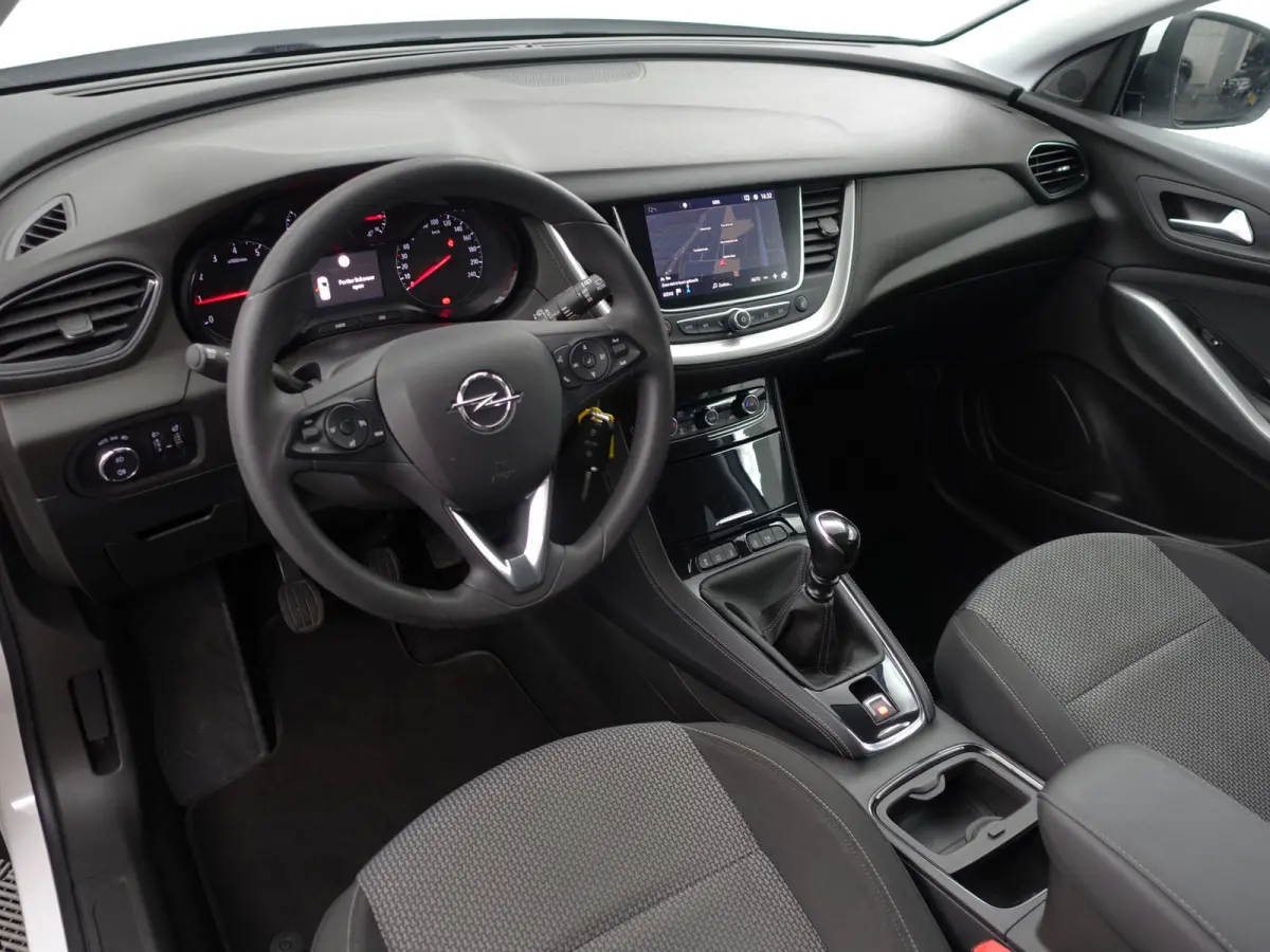 1.2 Turbo Business Executive- Carplay, Lane Assist, Park Assist, Navi, Cruise, Clima, Comfort Interieur
