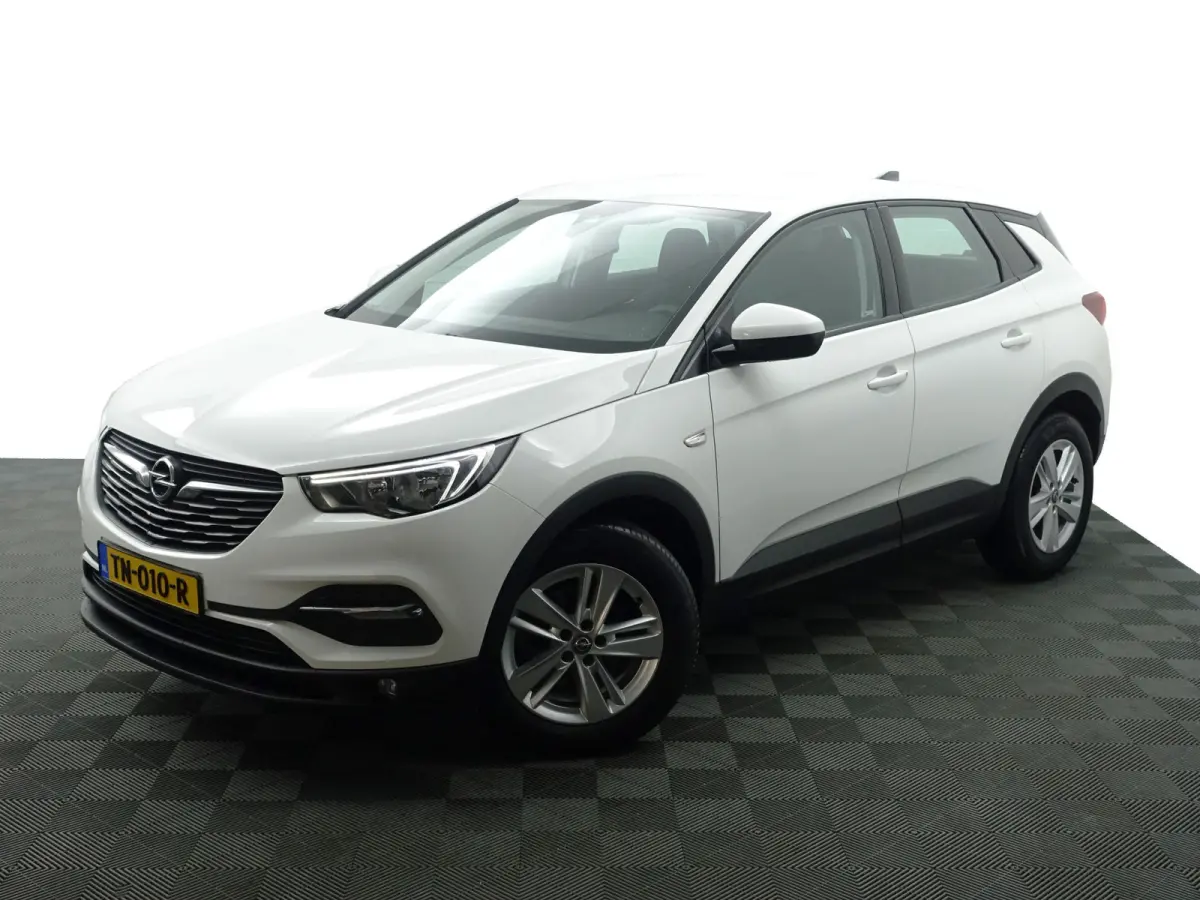 1.2 Turbo Business Executive- Carplay, Lane Assist, Park Assist, Navi, Cruise, Clima, Comfort Interieur