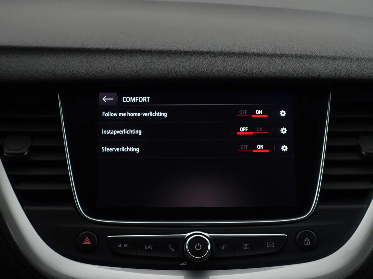 1.2 Turbo Business Executive- Carplay, Lane Assist, Park Assist, Navi, Cruise, Clima, Comfort Interieur