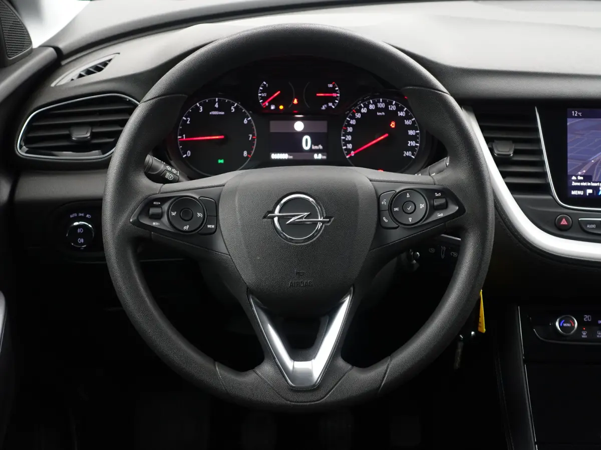 1.2 Turbo Business Executive- Carplay, Lane Assist, Park Assist, Navi, Cruise, Clima, Comfort Interieur