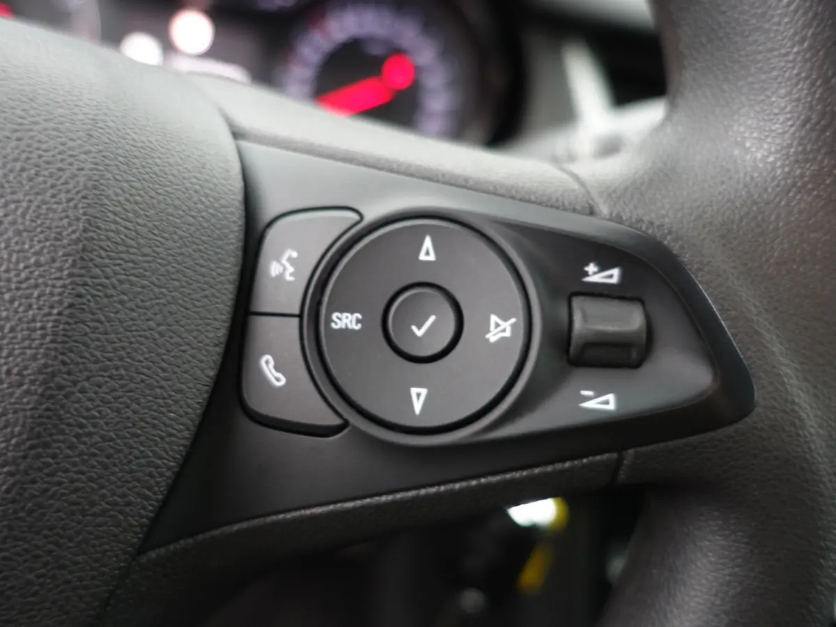 1.2 Turbo Business Executive- Carplay, Lane Assist, Park Assist, Navi, Cruise, Clima, Comfort Interieur