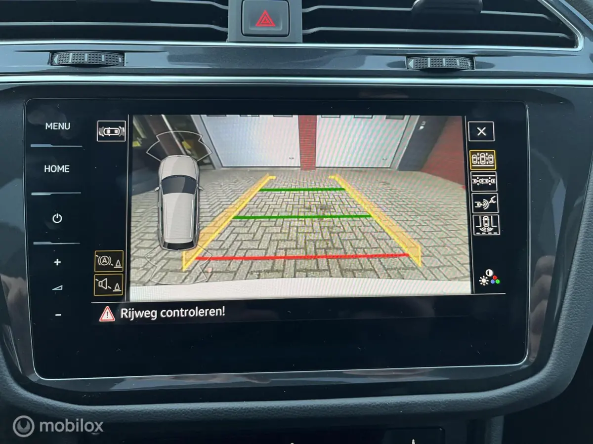 1.4 TSI eHybrid R-Line LED*PANO-DAK*TREKHAAK*