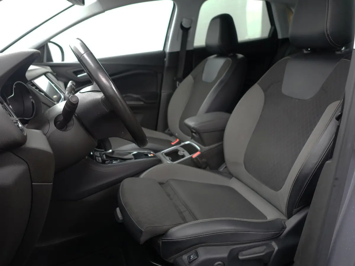 1.2 Turbo Business Elegance Aut- Two Tone, CarPlay, 360 Camera, Sfeerverlichting, Ada Cruise, Xenon Led