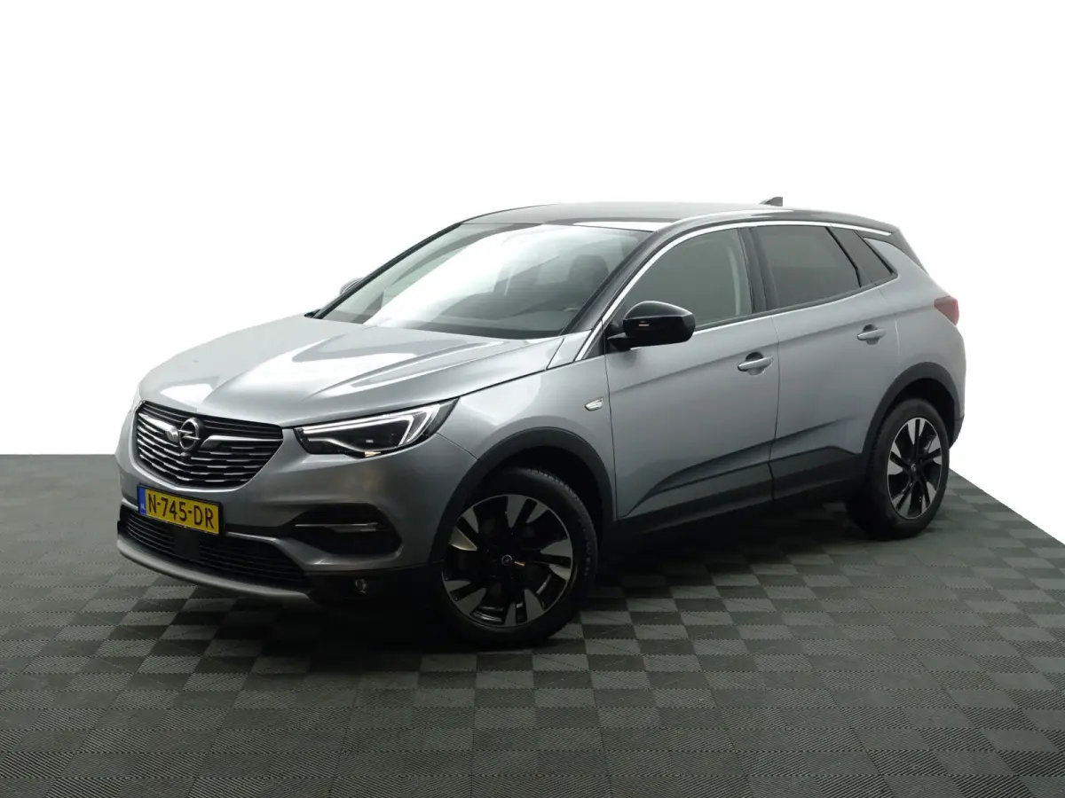 1.2 Turbo Business Elegance Aut- Two Tone, CarPlay, 360 Camera, Sfeerverlichting, Ada Cruise, Xenon Led