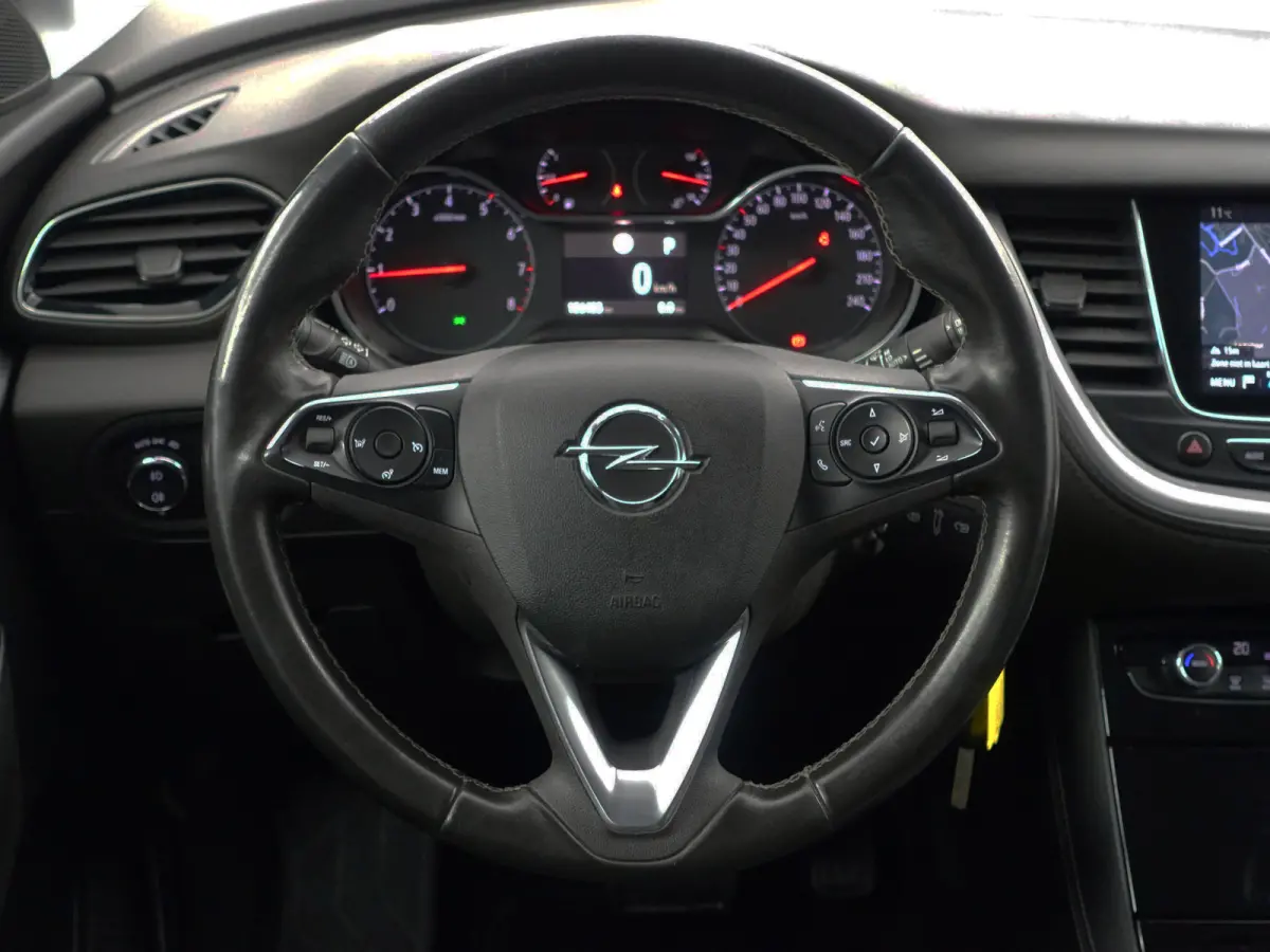 1.2 Turbo Business Elegance Aut- Two Tone, CarPlay, 360 Camera, Sfeerverlichting, Ada Cruise, Xenon Led
