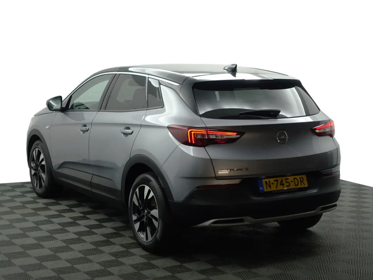 1.2 Turbo Business Elegance Aut- Two Tone, CarPlay, 360 Camera, Sfeerverlichting, Ada Cruise, Xenon Led