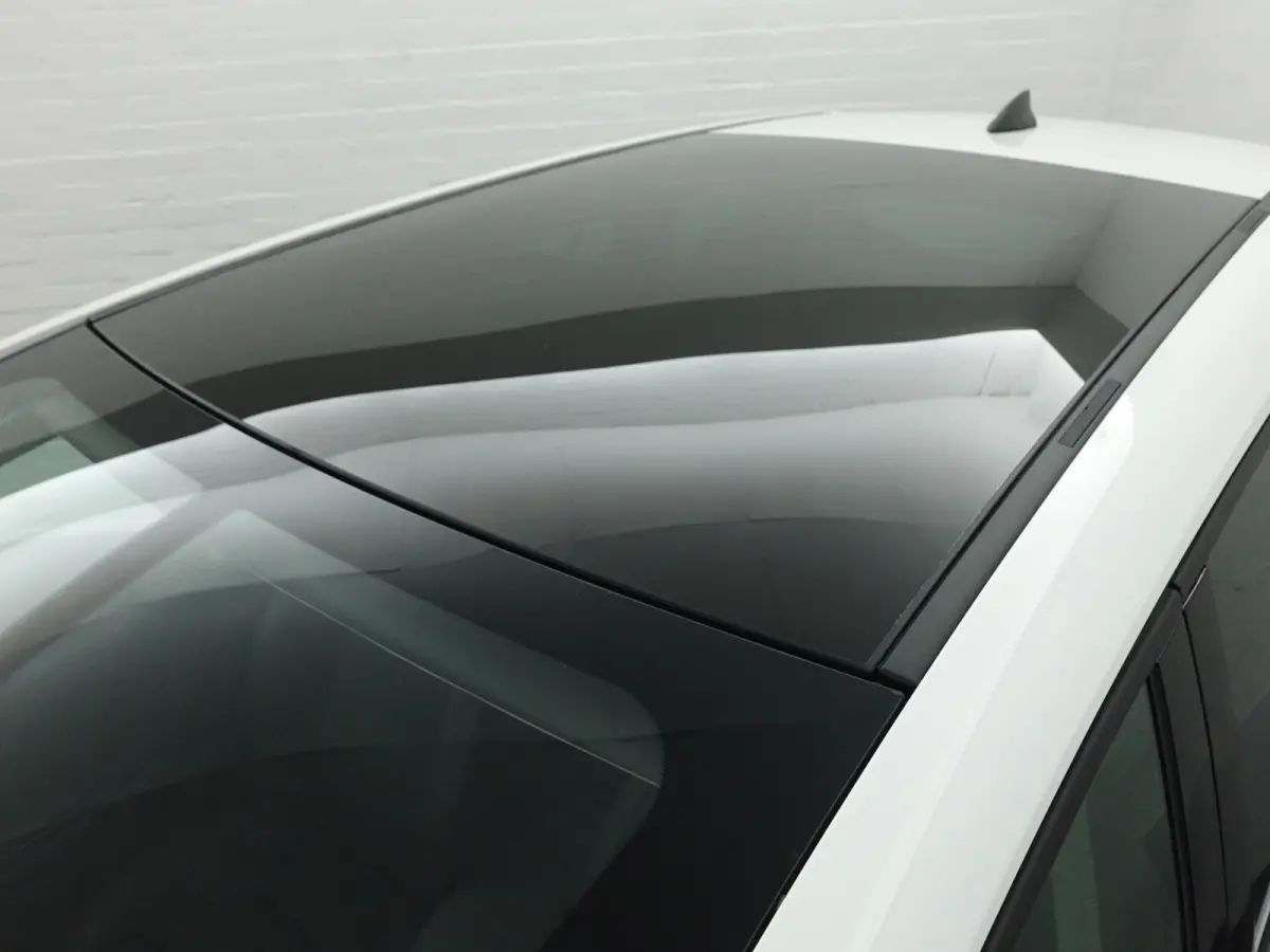 Tourer 1.4 Innovation OPC- 7 Pers, Panoramadak, Xenon Led, Stuur/Stoelverwarming, Camera, Sfeerverlichting, Sport Leder