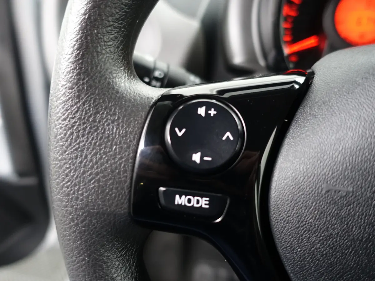1.0 e-VTi Active- Clima, Comfort Interieur, Bluetooth Multimedia, Elek Pakket