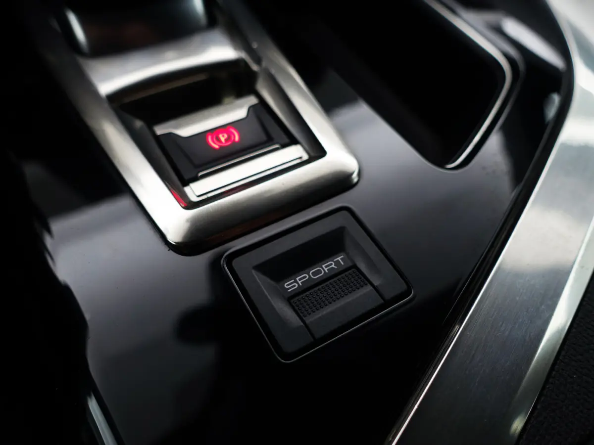 1.2 PureTech GT Line Aut- 7 Pers, CarPlay, Sfeerverlichting, Xenon Led, Ada Cruise, Keyless, Virtual Cockpit