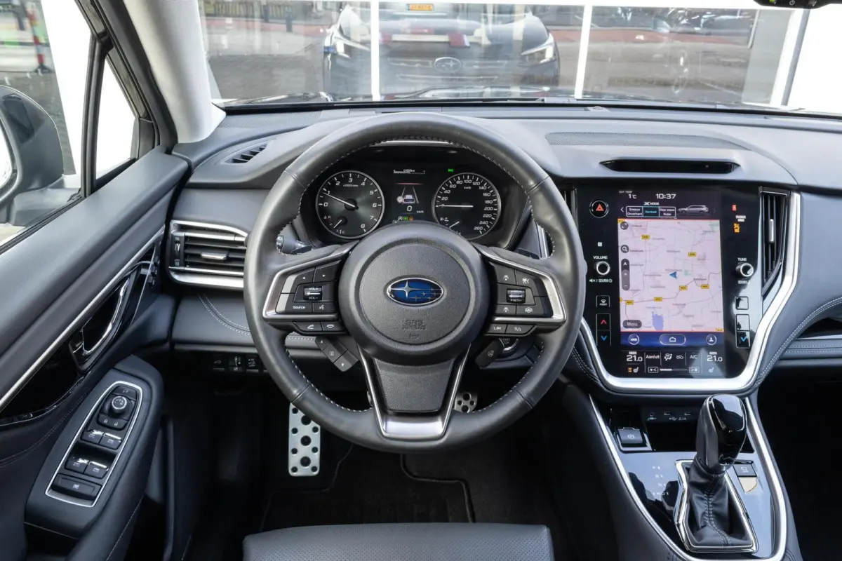 2.5i CVT Premium | Eyesight | Navigatie | Harman Kardon |