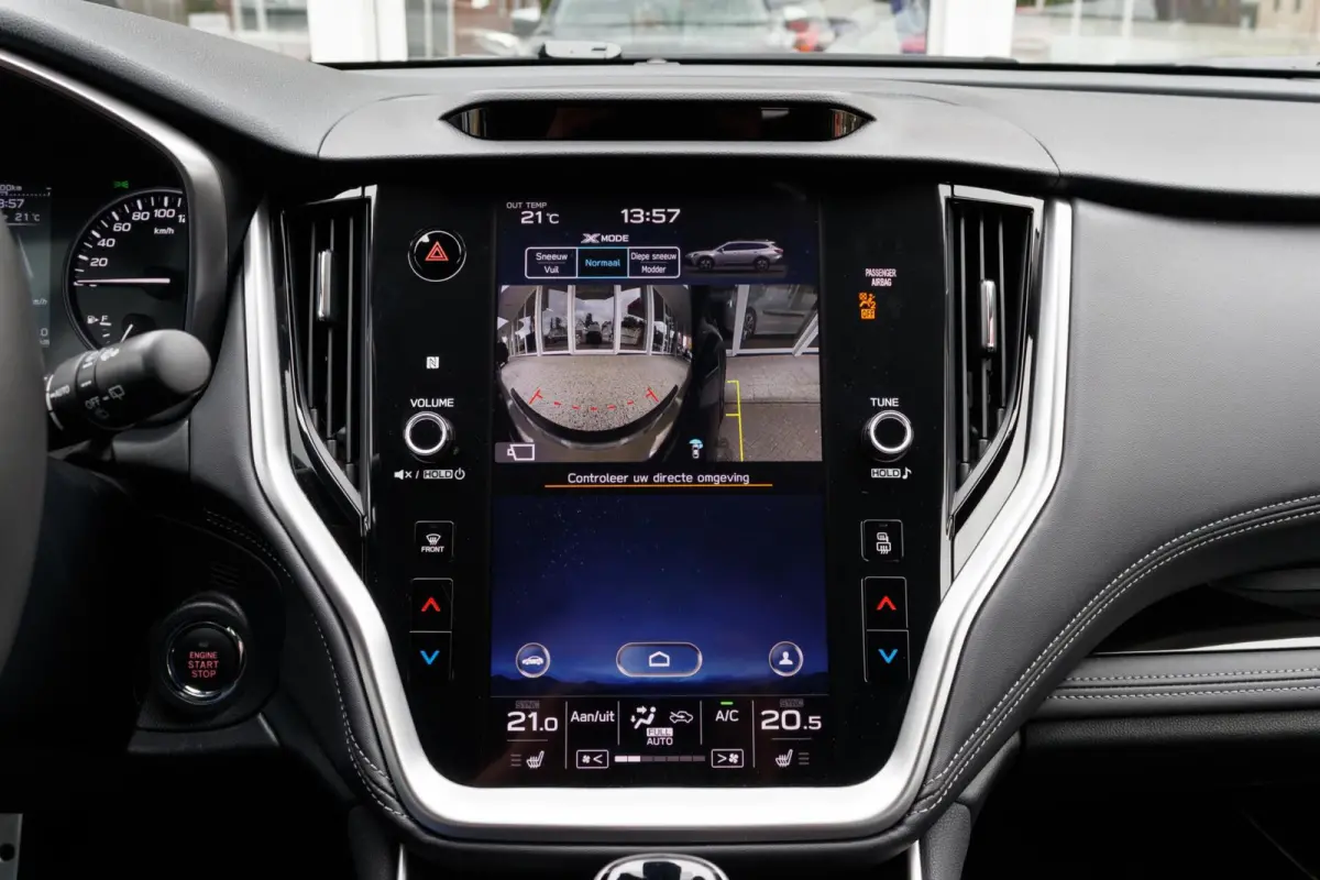 2.5i CVT Premium | Eyesight | Navigatie | Harman Kardon |