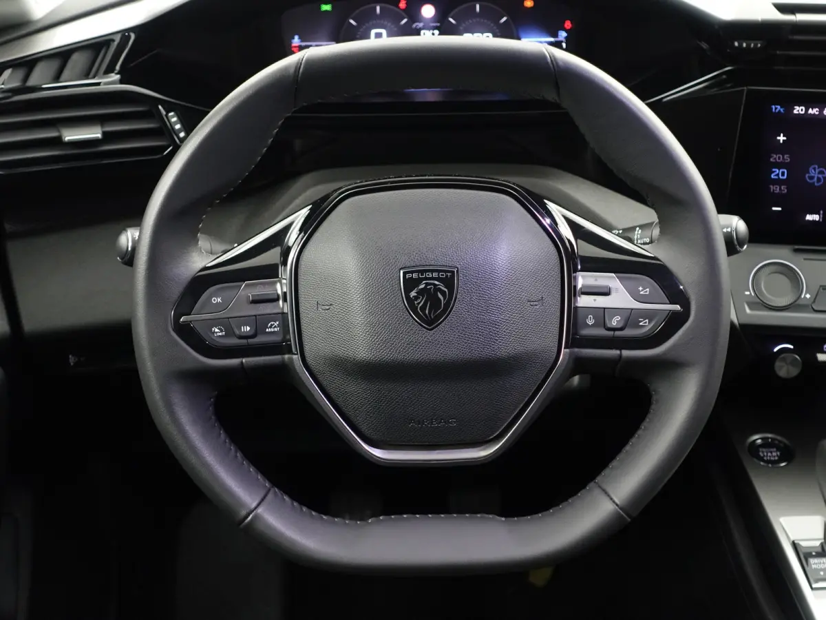 1.2 PureTech Active Pack Business- Carplay, Android Auto, Stoelverwarming, Comfort Pakket, Virtual cockpit