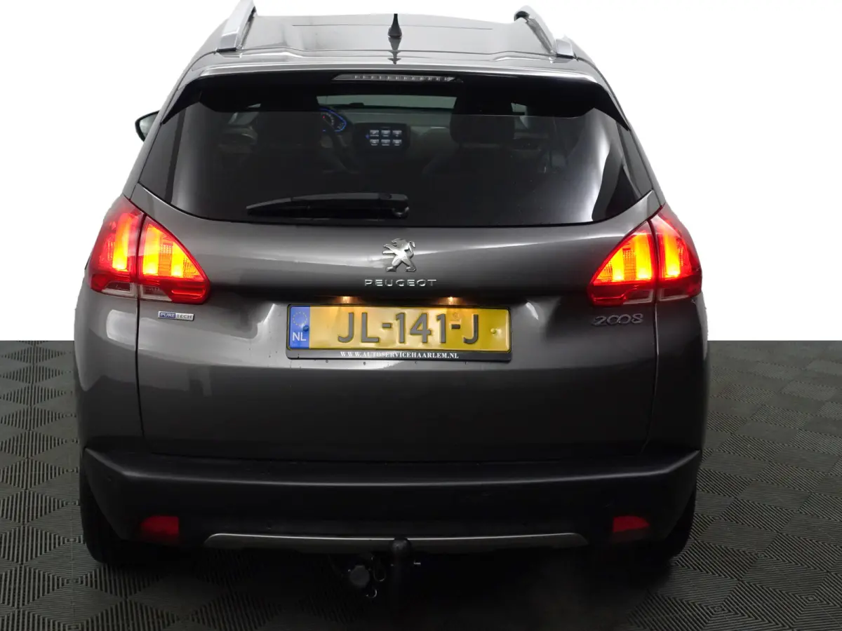 1.2 PureTech Féline- Panoramadak, Xenon Led, Dynamic Select, Trekhaak, Privacy Glass
