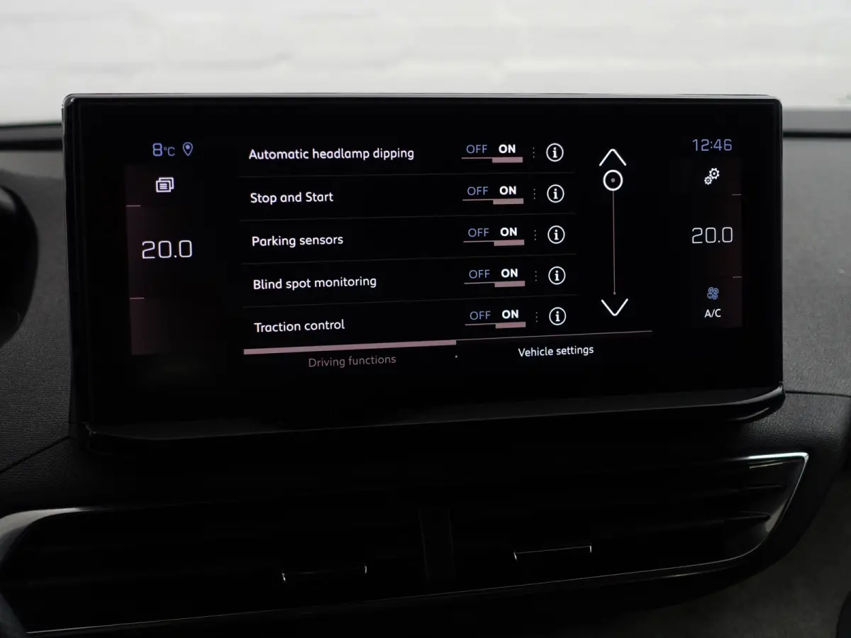 1.2 PureTech GT Pack Business Aut- Two Tone, Sfeerverlichting, Carplay, Android Auto, Premium Xenon Led