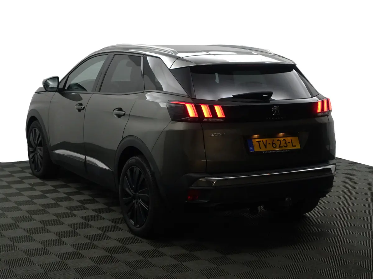 1.2 PureTech Allure- Sport Leder Interieur, Carplay, Android Auto, Sfeerverlichting, Xenon Led, 360 Camera