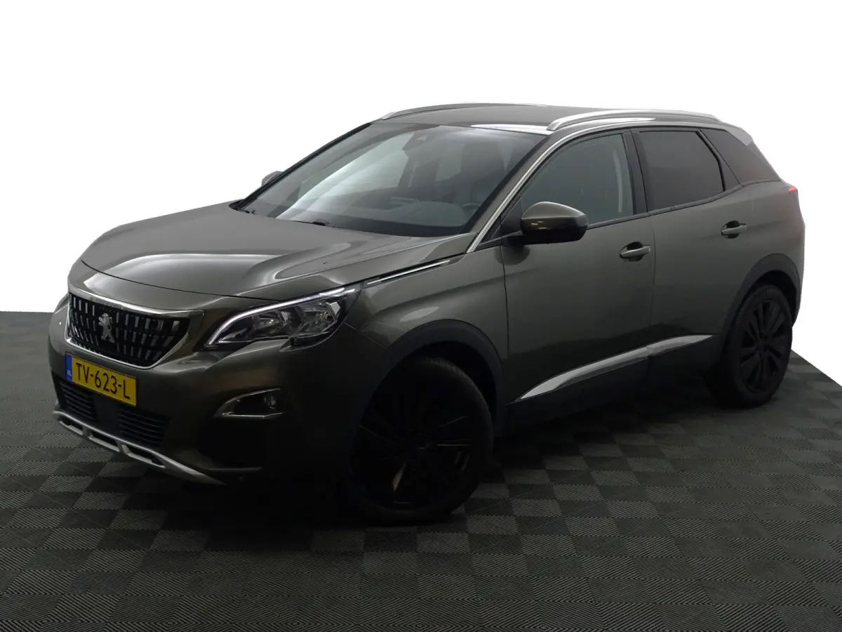 1.2 PureTech Allure- Sport Leder Interieur, Carplay, Android Auto, Sfeerverlichting, Xenon Led, 360 Camera
