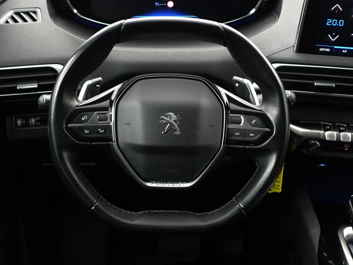 1.2 PureTech Allure Aut- Two Tone, Sport Leder Interieur, Carplay, Sfeerverlichting, 360 Camera, Ada Cruise
