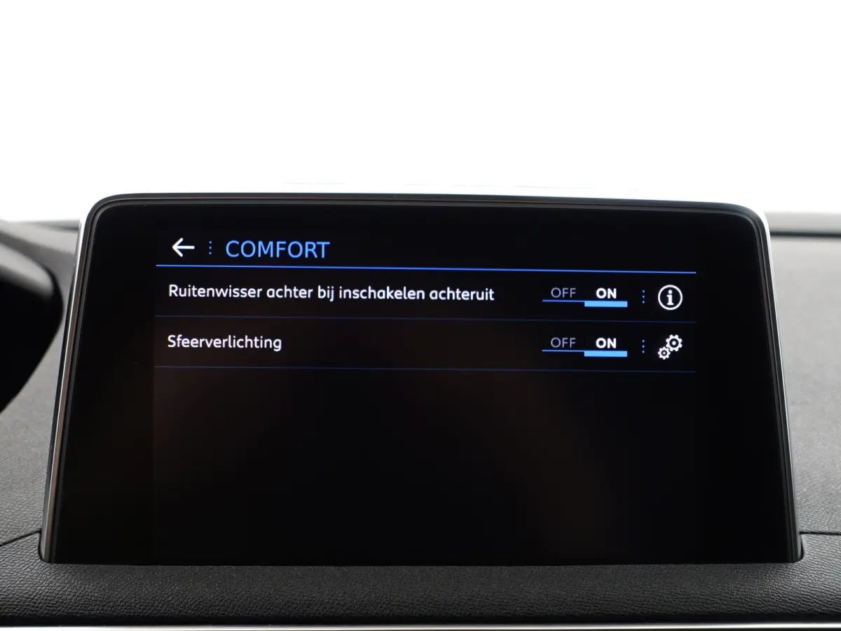 1.2 PureTech Allure Aut- Two Tone, Sport Leder Interieur, Carplay, Sfeerverlichting, 360 Camera, Ada Cruise