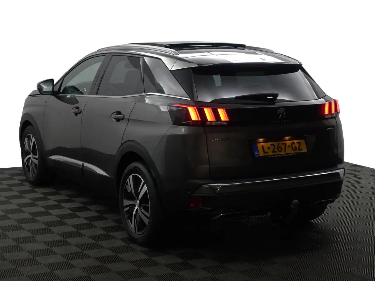 1.2 PureTech Crossway GT Line Aut- Panoramadak, Xenon Full Led, 360 Camera, Carplay, Android Auto, Trekhaak