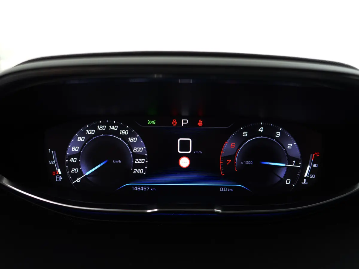1.2 PureTech Allure Aut- Panoramadak, Two Tone, Dynamic Select, 360 Camera, CarPlay, Android auto, Sfeerverlichting
