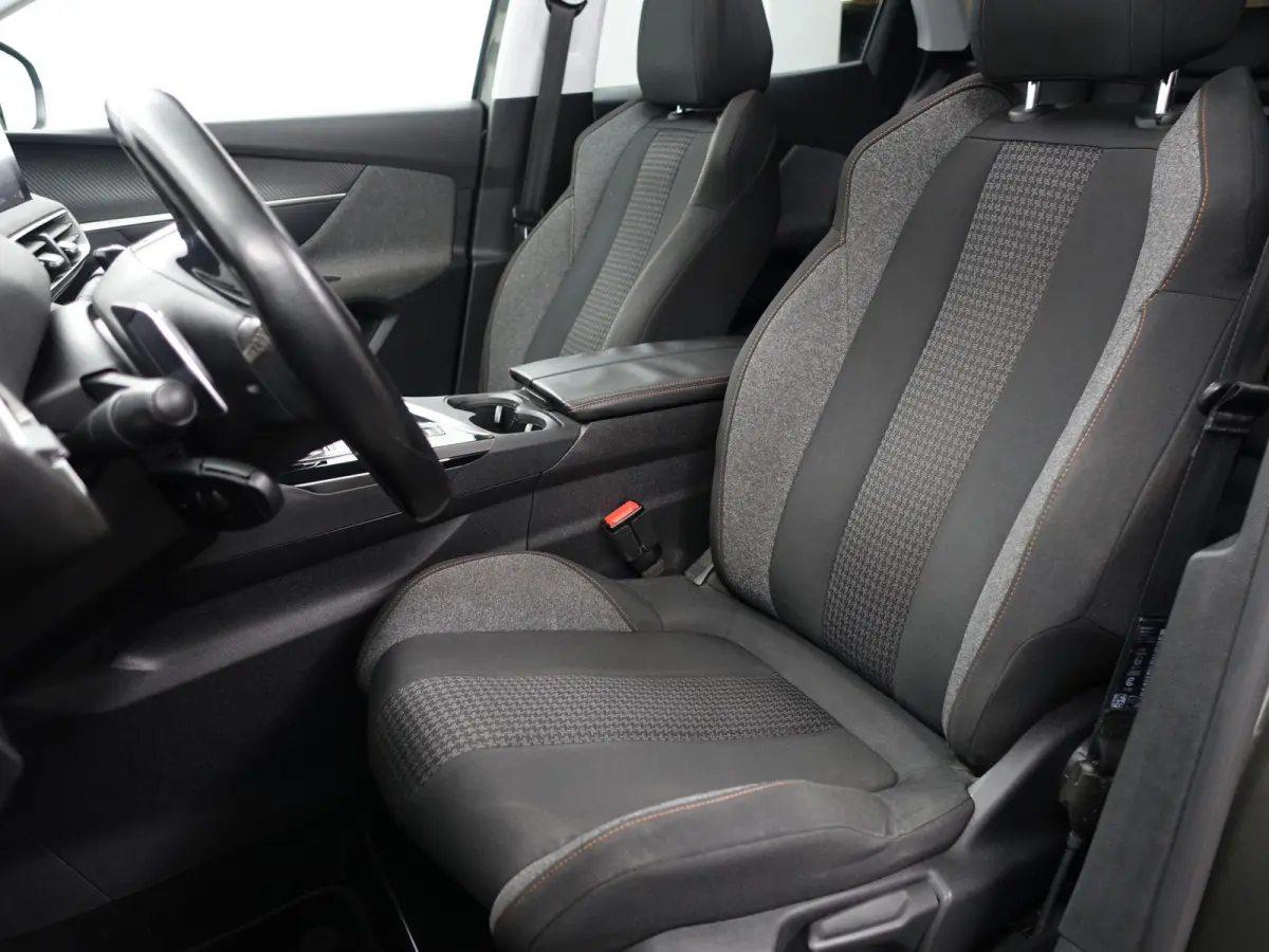 1.2 PureTech Allure Aut- Panoramadak, Two Tone, Dynamic Select, 360 Camera, CarPlay, Android auto, Sfeerverlichting