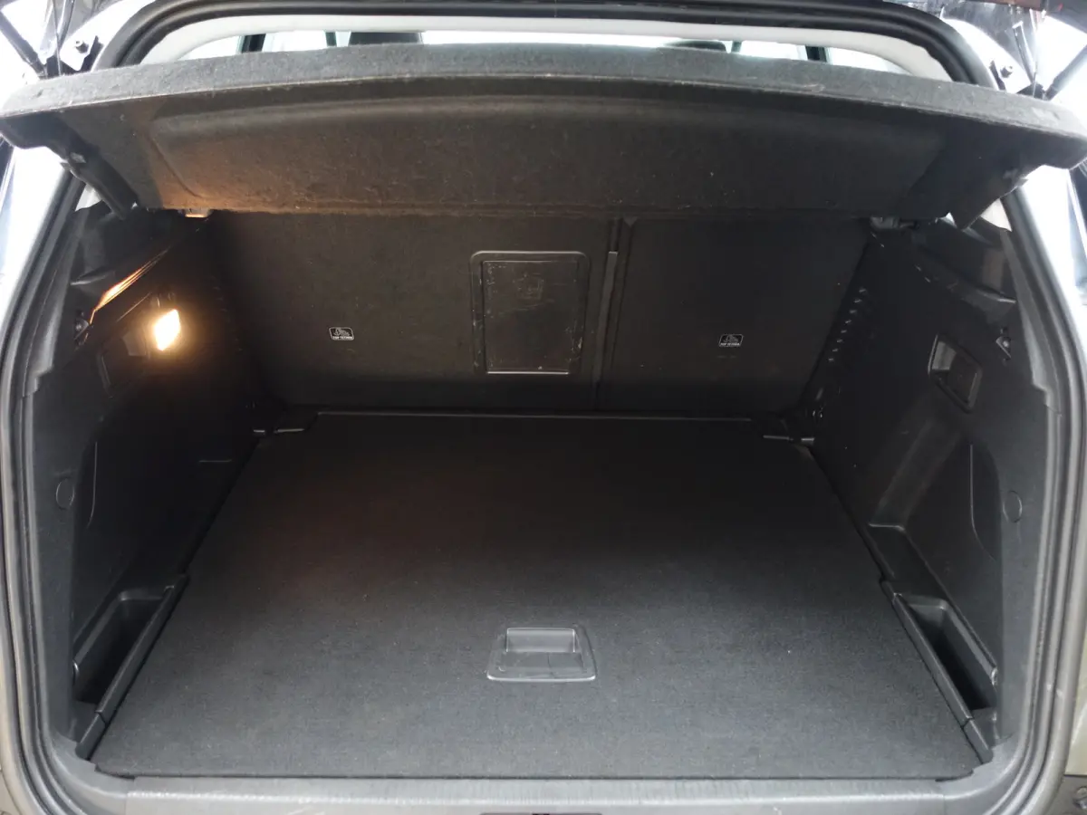 1.2 PureTech Allure Aut- Panoramadak, Two Tone, Dynamic Select, 360 Camera, CarPlay, Android auto, Sfeerverlichting