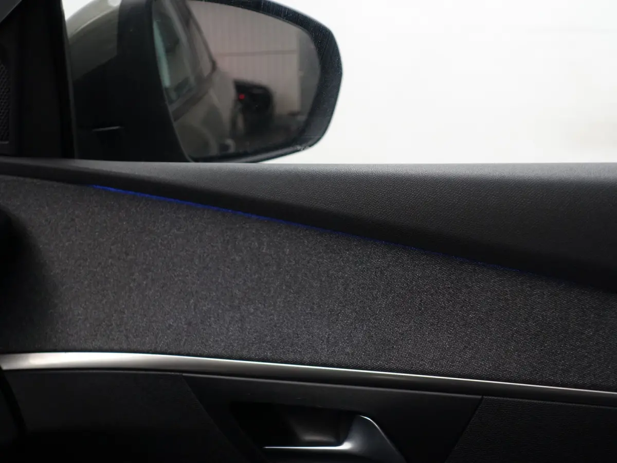 1.2 PureTech Allure- Sport Leder Interieur, Sfeerverlichting, Carplay, Xenon Led, Virtual Cockpit, Ada Cruise