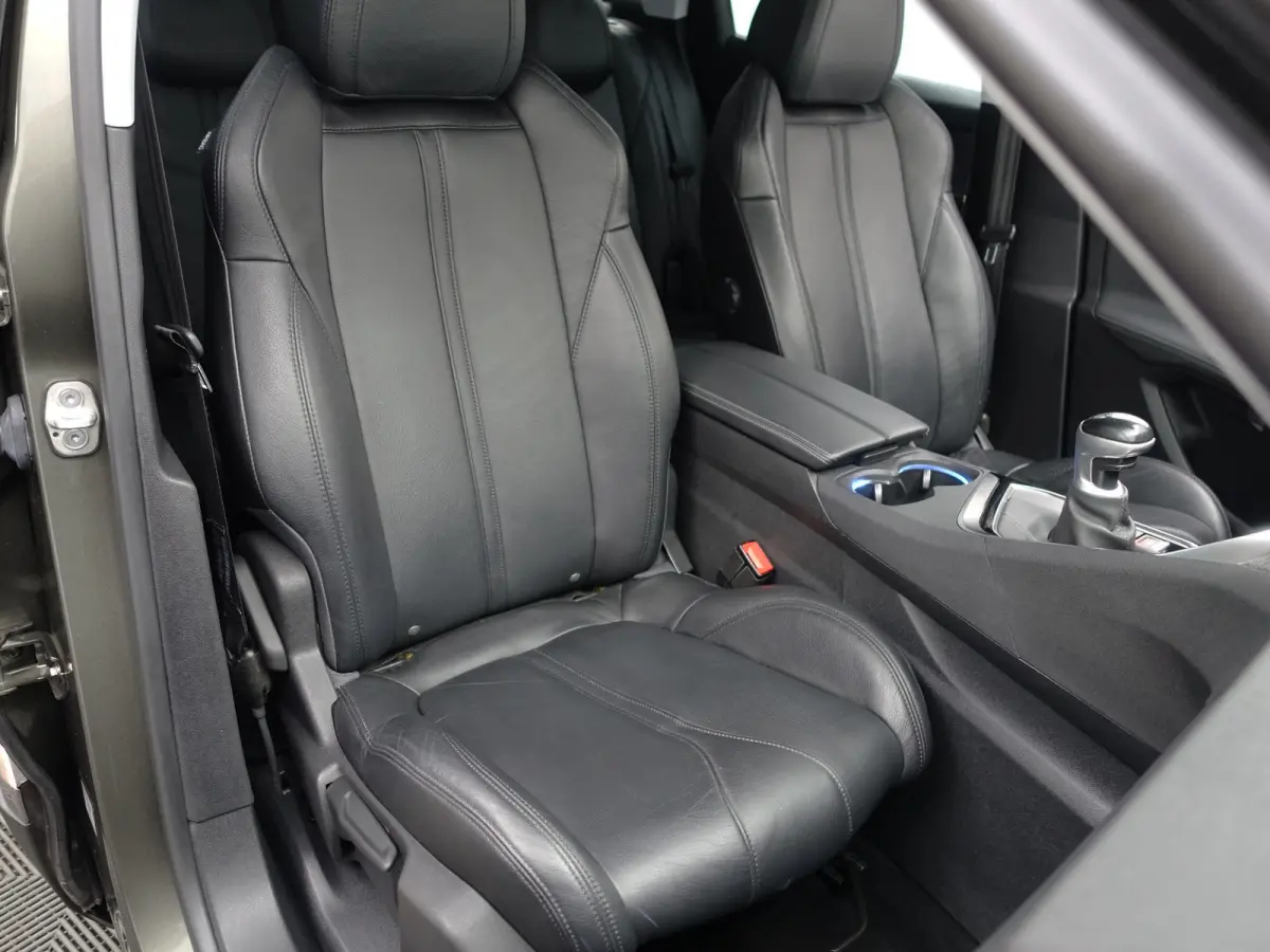 1.2 PureTech Allure- Sport Leder Interieur, Sfeerverlichting, Carplay, Xenon Led, Virtual Cockpit, Ada Cruise