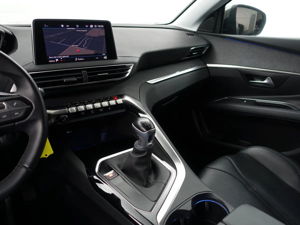 1.2 PureTech Allure- Sport Leder Interieur, Sfeerverlichting, Carplay, Xenon Led, Virtual Cockpit, Ada Cruise