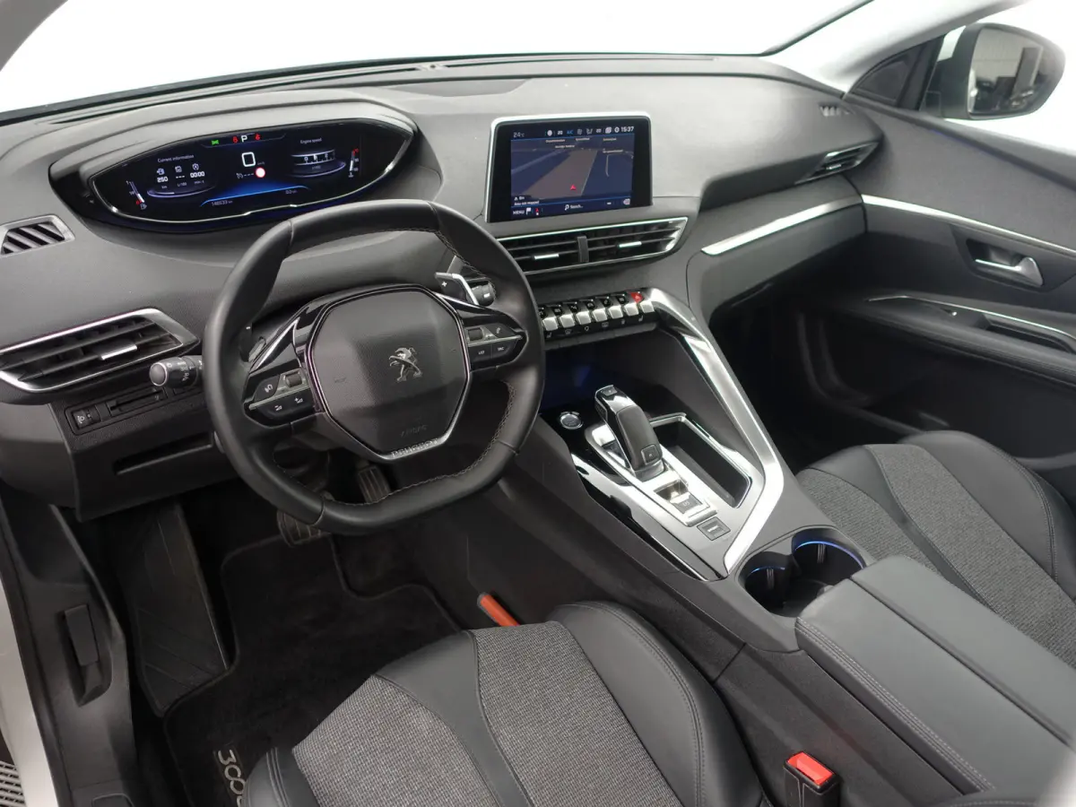 1.2 PureTech Crossway Aut- Panoramadak, Carplay, 360 Camera, Sfeerverlichting, Stoelverwarming, Keyless, Sport Interieur