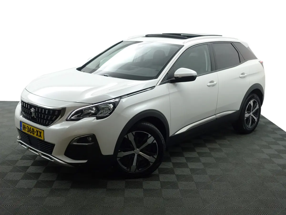 1.2 PureTech Crossway Aut- Panoramadak, Carplay, 360 Camera, Sfeerverlichting, Stoelverwarming, Keyless, Sport Interieur