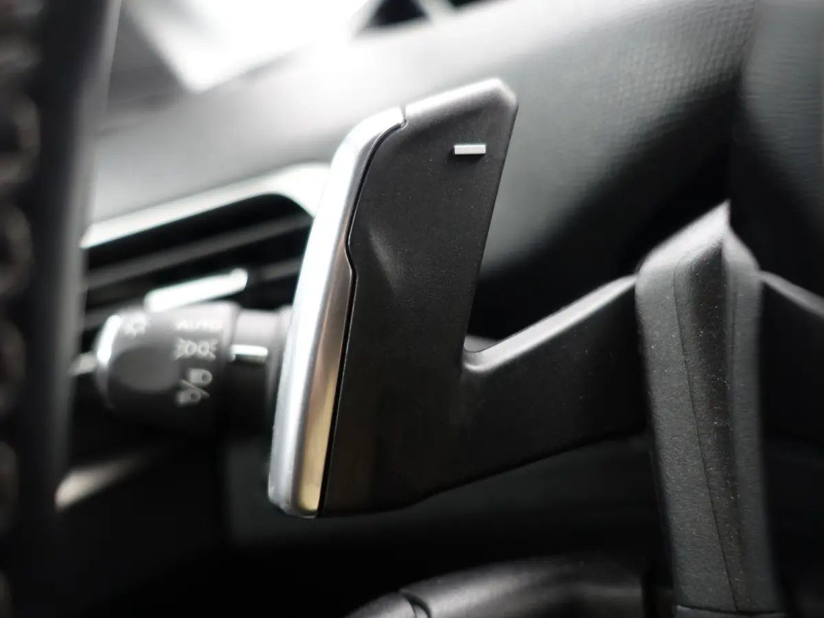 1.2 PureTech Crossway Aut- Panoramadak, Carplay, 360 Camera, Sfeerverlichting, Stoelverwarming, Keyless, Sport Interieur