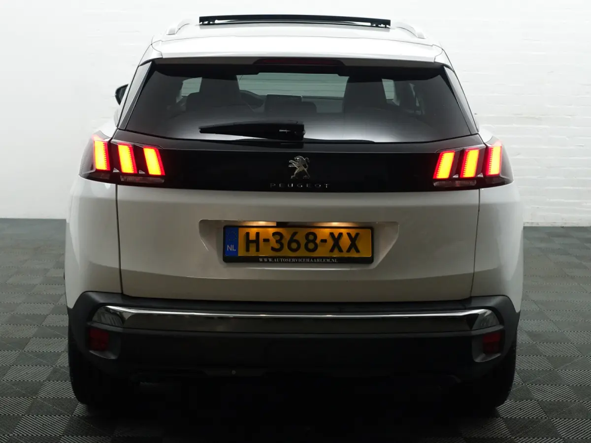 1.2 PureTech Crossway Aut- Panoramadak, Carplay, 360 Camera, Sfeerverlichting, Stoelverwarming, Keyless, Sport Interieur