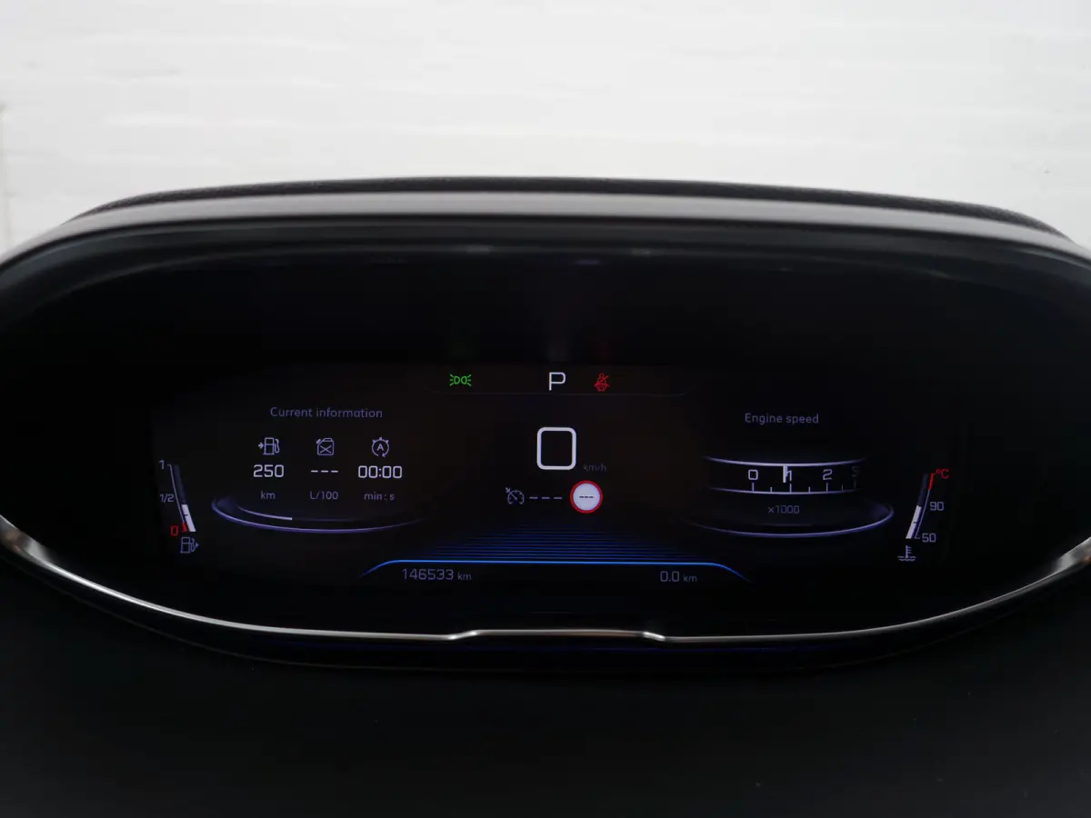 1.2 PureTech Crossway Aut- Panoramadak, Carplay, 360 Camera, Sfeerverlichting, Stoelverwarming, Keyless, Sport Interieur