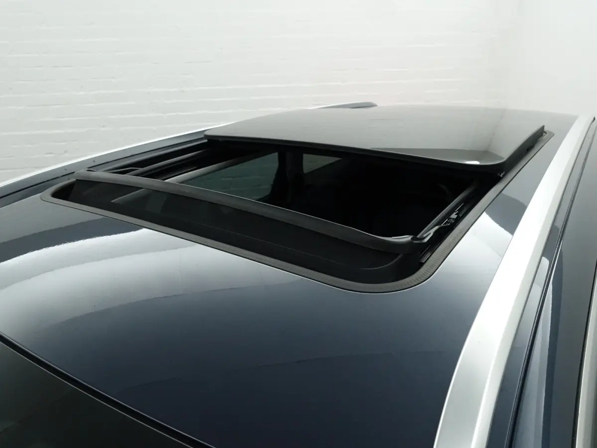 1.2 PureTech Premium GT Line- 7 Pers, Panoramadak, Memory, Sfeerverlichting, 360 Camera, Lane Assist, Keyless