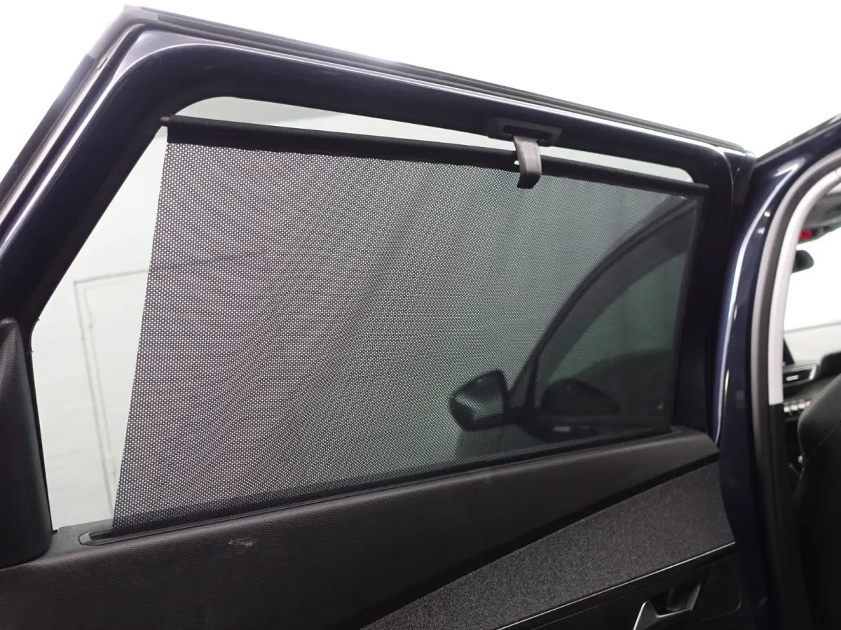 1.2 PureTech Premium GT Line- 7 Pers, Panoramadak, Memory, Sfeerverlichting, 360 Camera, Lane Assist, Keyless