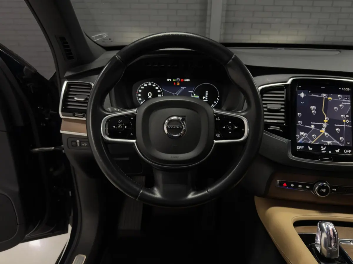 2.0 T8 Twin Engine AWD | NL | Pano | Dealer | 7-P