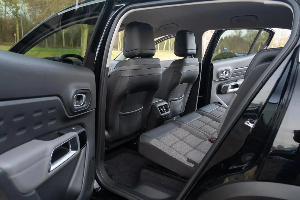 1.2 PureTech|Org.NL NAP|1ste Eig.|LED|Carplay|Adap. Cruise|Navigatie|Digitaal Dashboard|Dealer Onderhouden