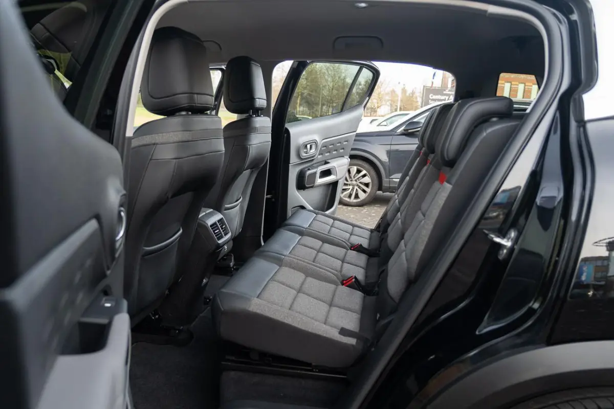 1.2 PureTech|Org.NL NAP|1ste Eig.|LED|Carplay|Adap. Cruise|Navigatie|Digitaal Dashboard|Dealer Onderhouden