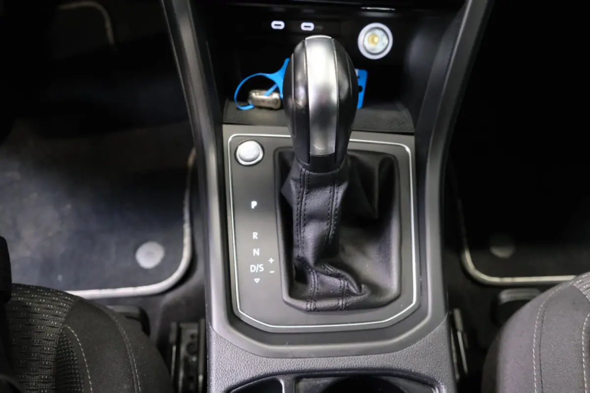 2.0 TDI 150 PK DSG > Grijskenteken < - Airco, Cruise, Navi, PDC.