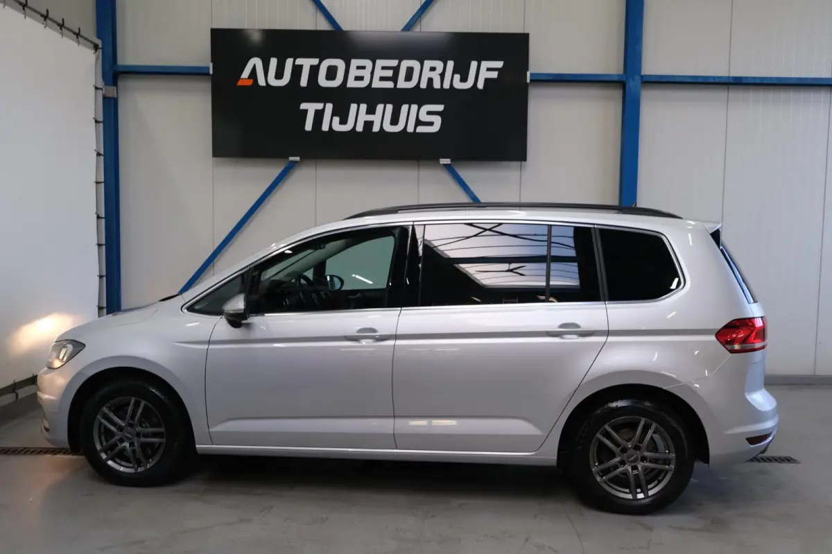 2.0 TDI 150 PK DSG > Grijskenteken < - Airco, Cruise, Navi, PDC.