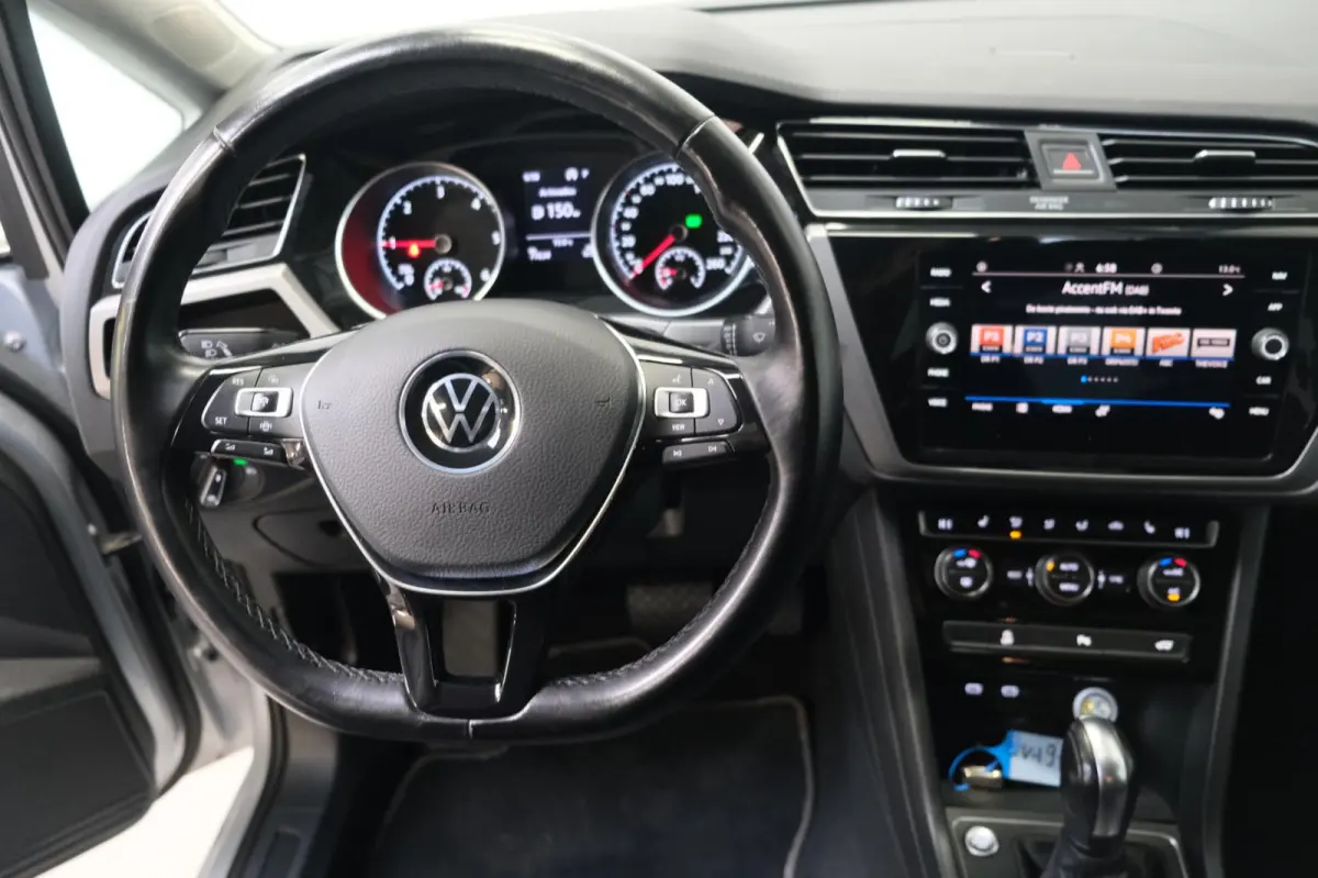 2.0 TDI 150 PK DSG > Grijskenteken < - Airco, Cruise, Navi, PDC.