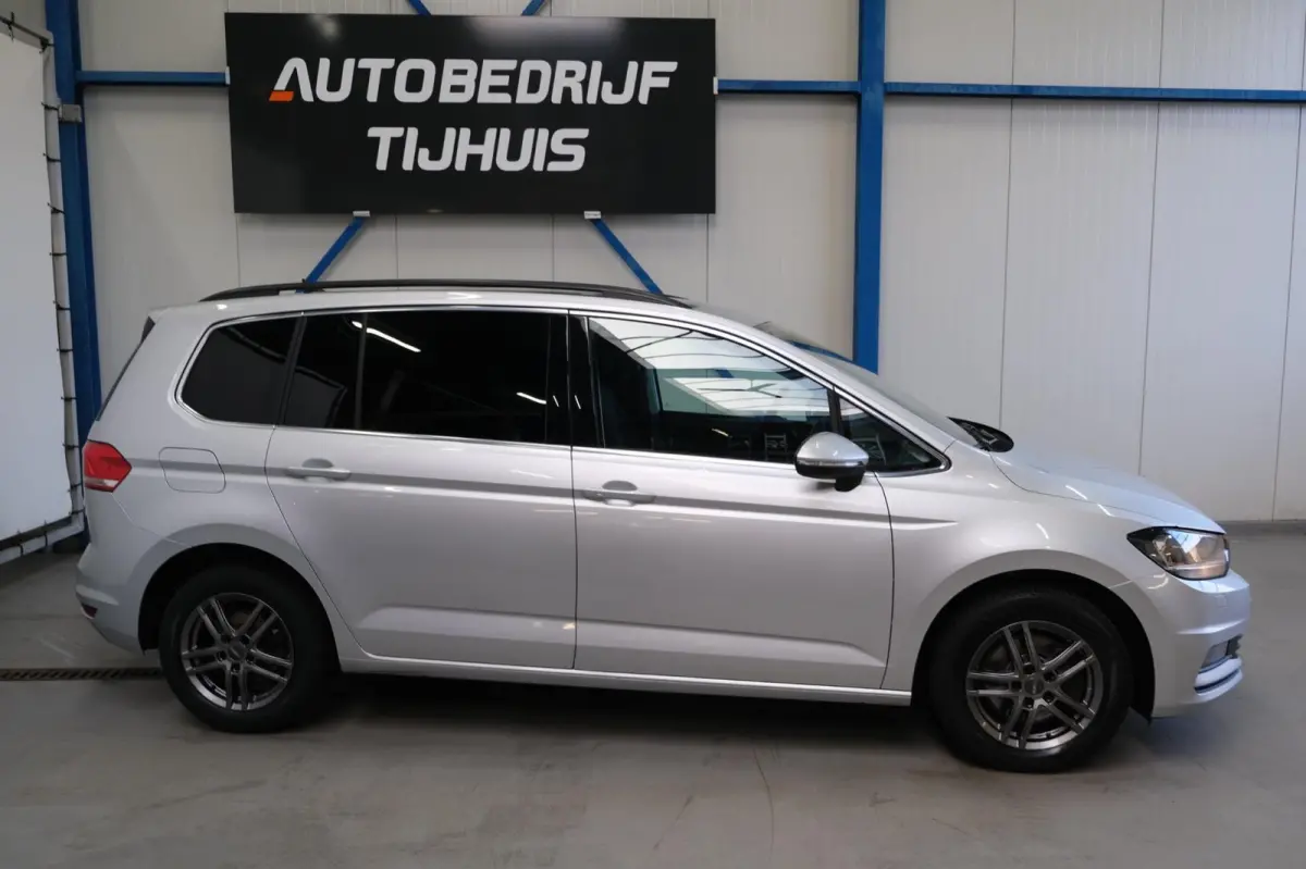 2.0 TDI 150 PK DSG > Grijskenteken < - Airco, Cruise, Navi, PDC.