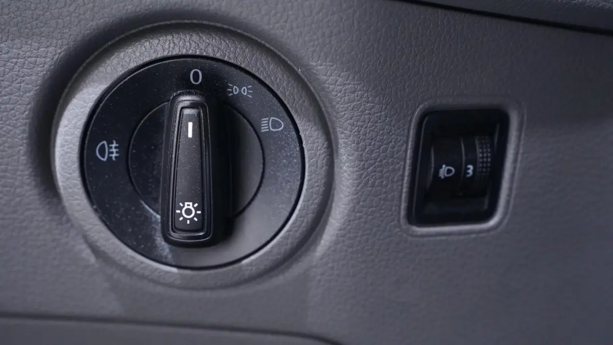 3.180 180 pk DSG Aut. L4H3 Apple Carplay, Camera 270 Graden Achterdeuren, Laadruimte Pakket, Trekhaak, 3-Zits